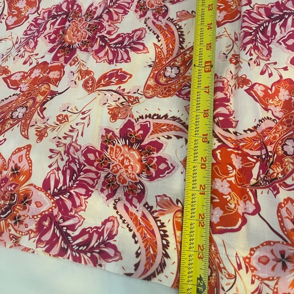 Umgee Floral Paisley Ruffle Neck Blouse / Med - Picture 9 of 9